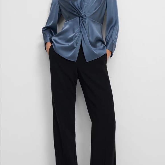 Theory Satin Twist Blouse - Picture 4 of 7
